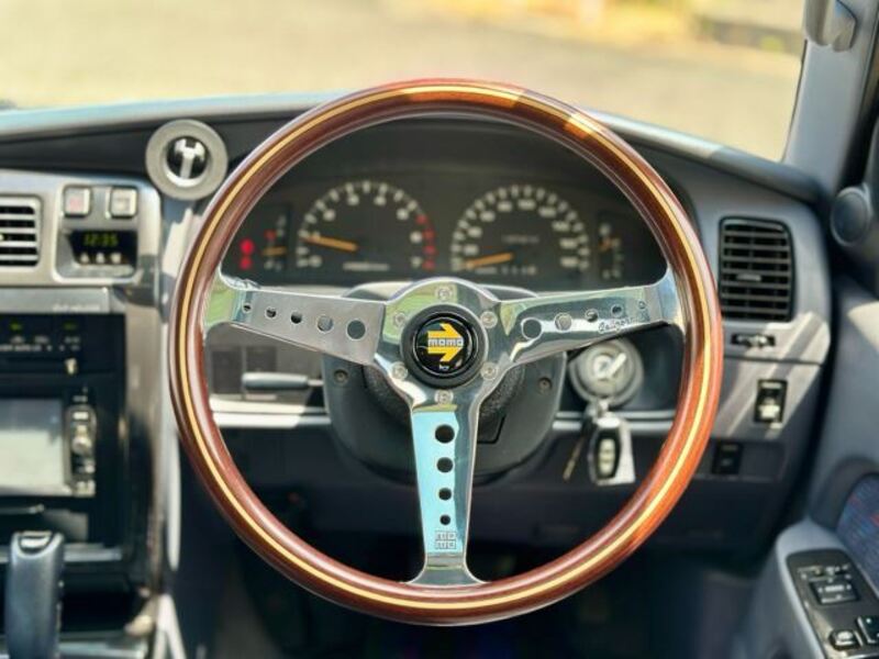 HILUX SURF
