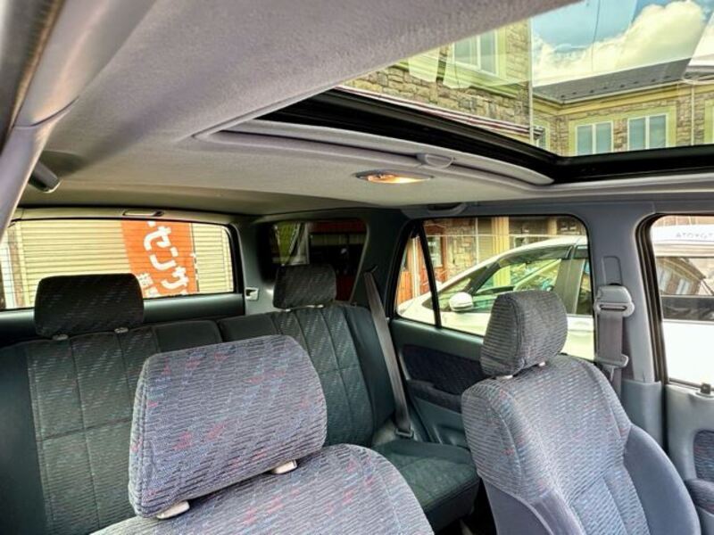 HILUX SURF