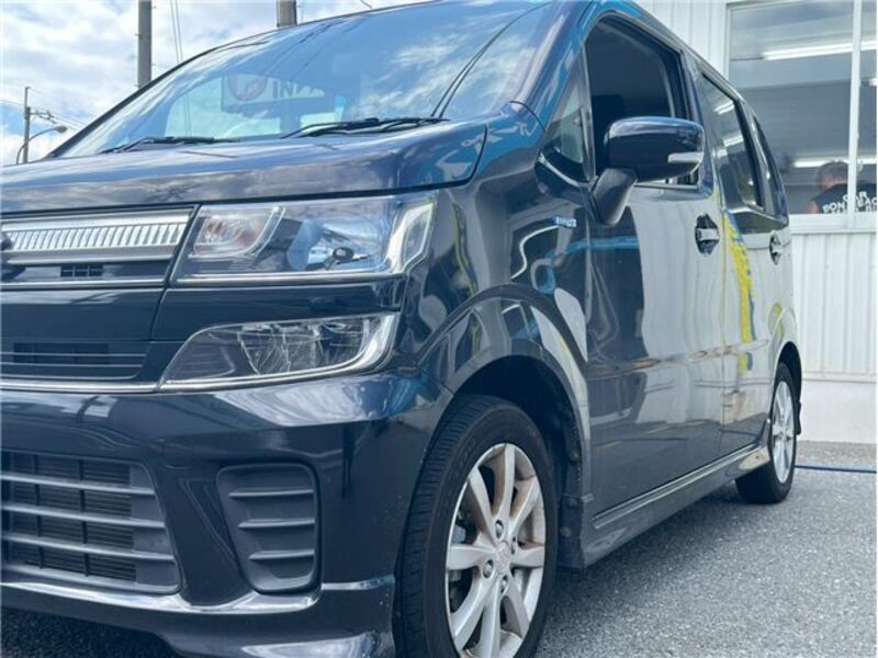 WAGON R