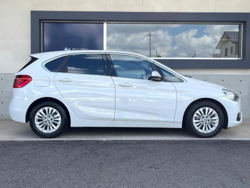 2 SERIES
