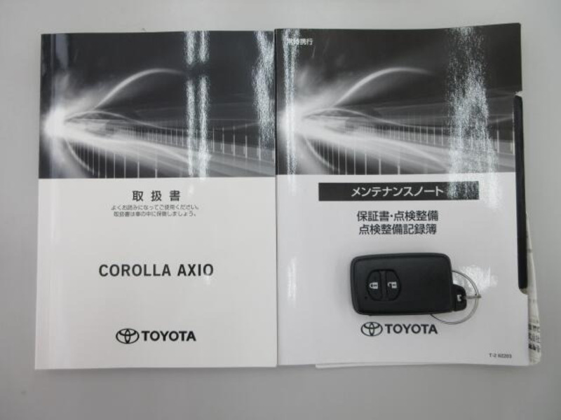 COROLLA AXIO