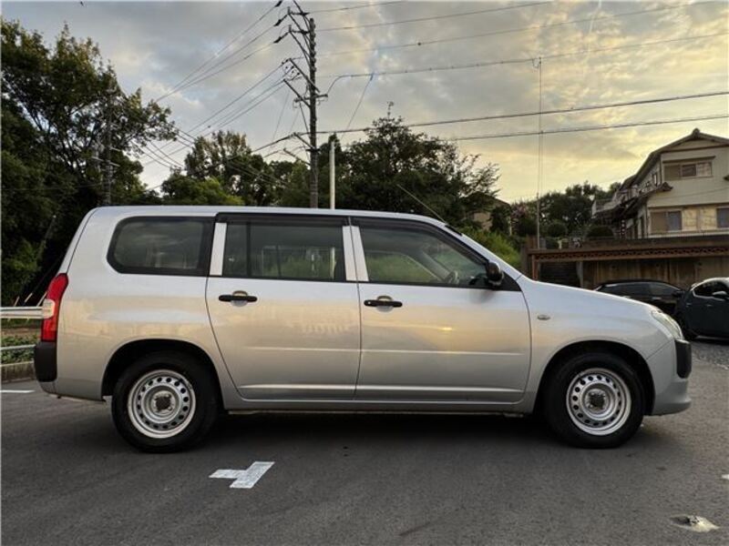 SUCCEED VAN