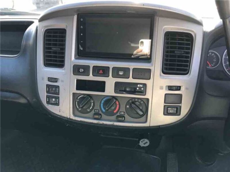 CARAVAN VAN
