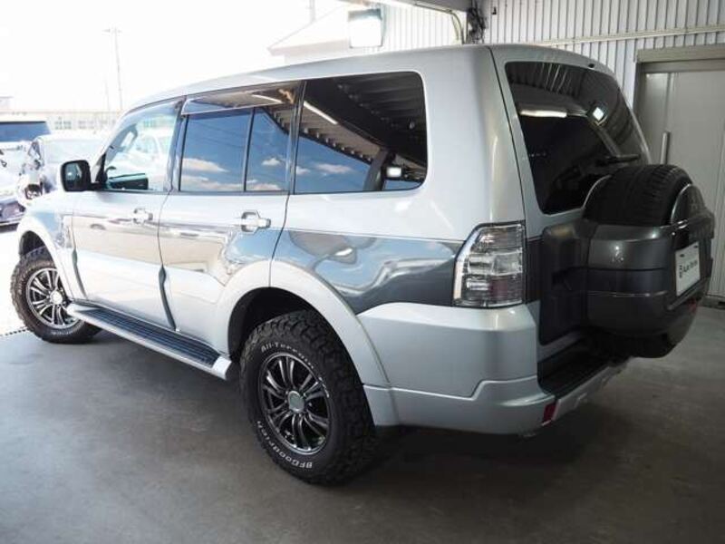 PAJERO
