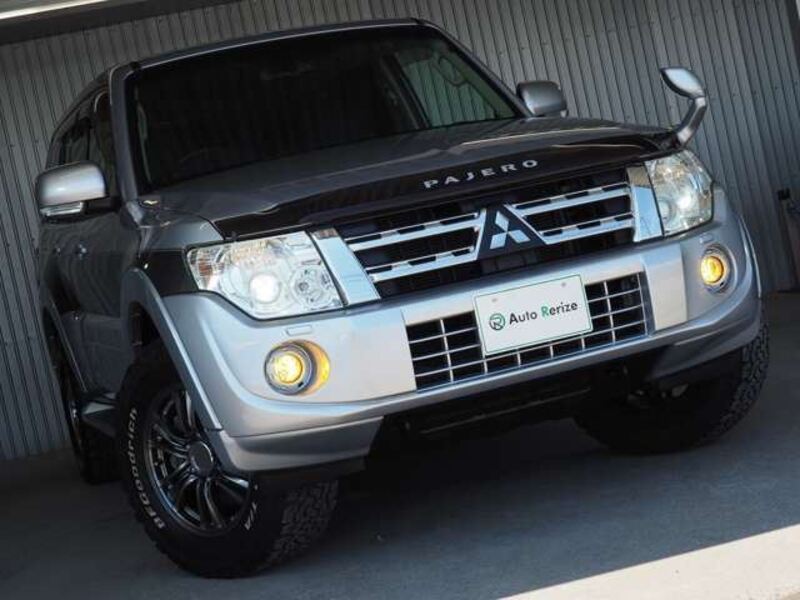 PAJERO