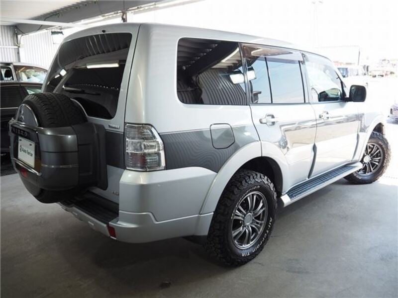 PAJERO