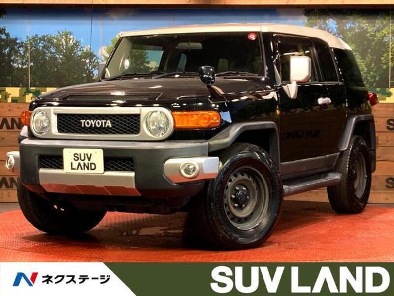 TOYOTA FJ CRUISER
