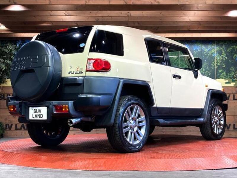 FJ CRUISER
