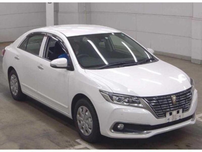 TOYOTA PREMIO