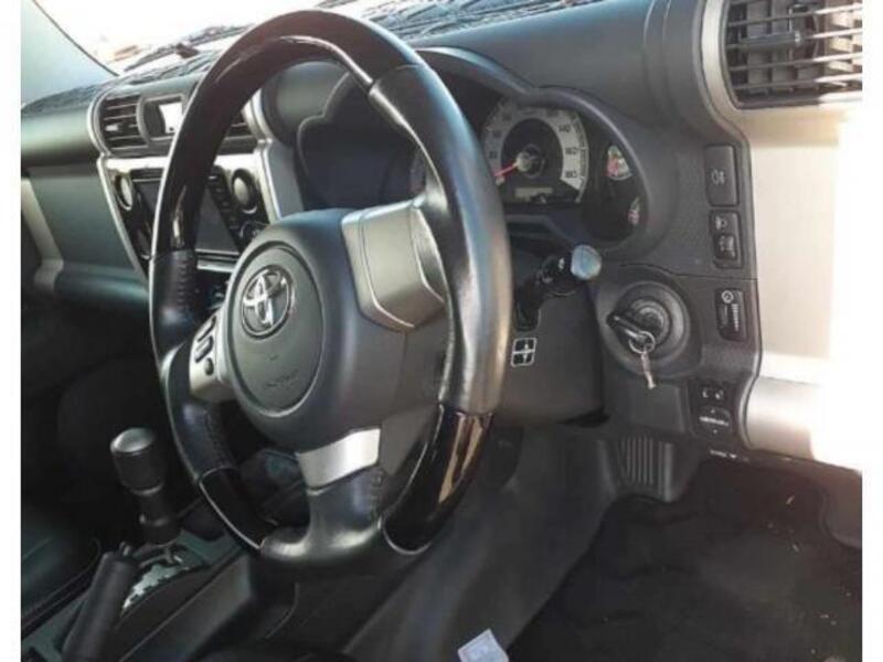 FJ CRUISER