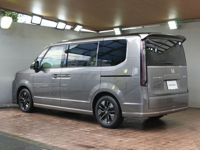 STEPWAGON SPADA