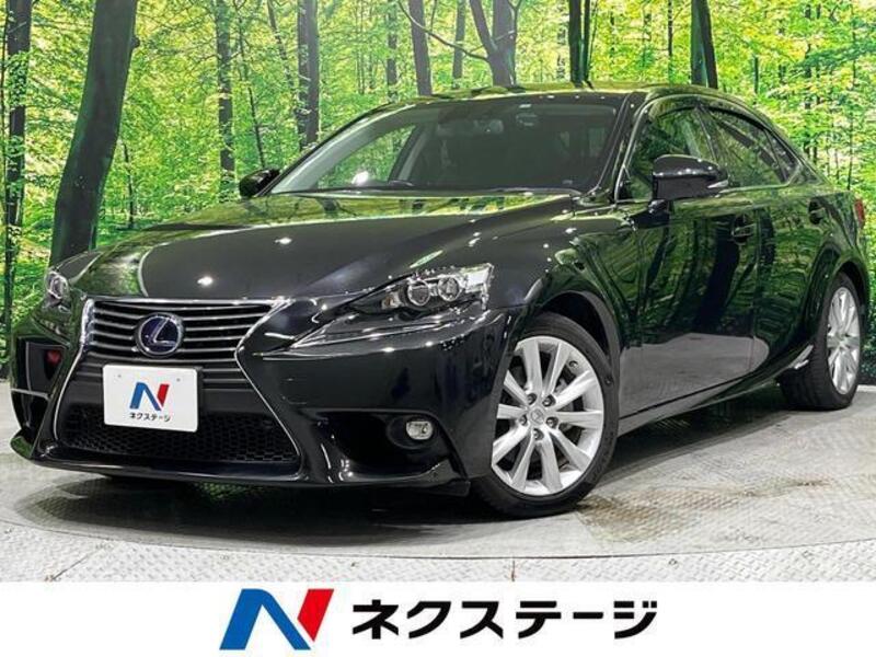 LEXUS IS