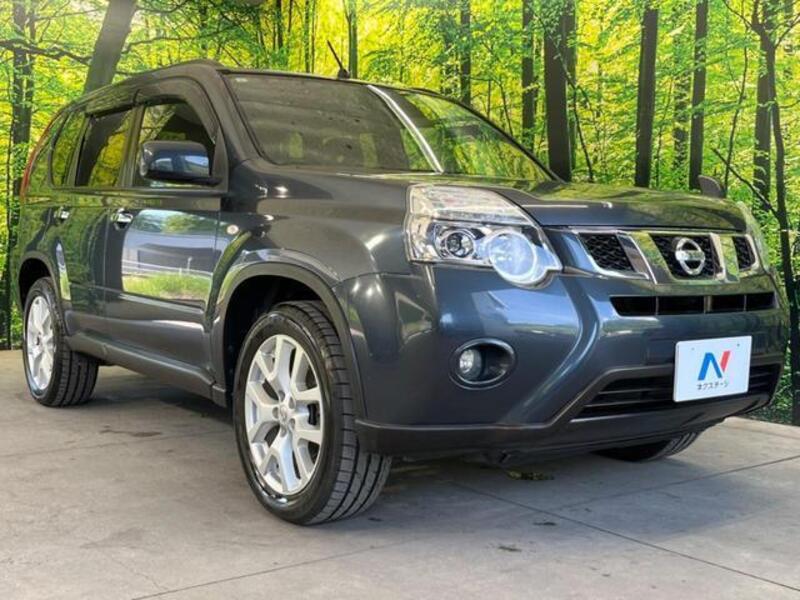 X-TRAIL