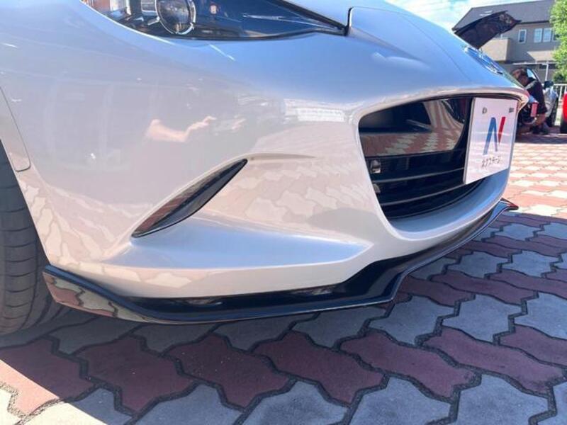 ROADSTER