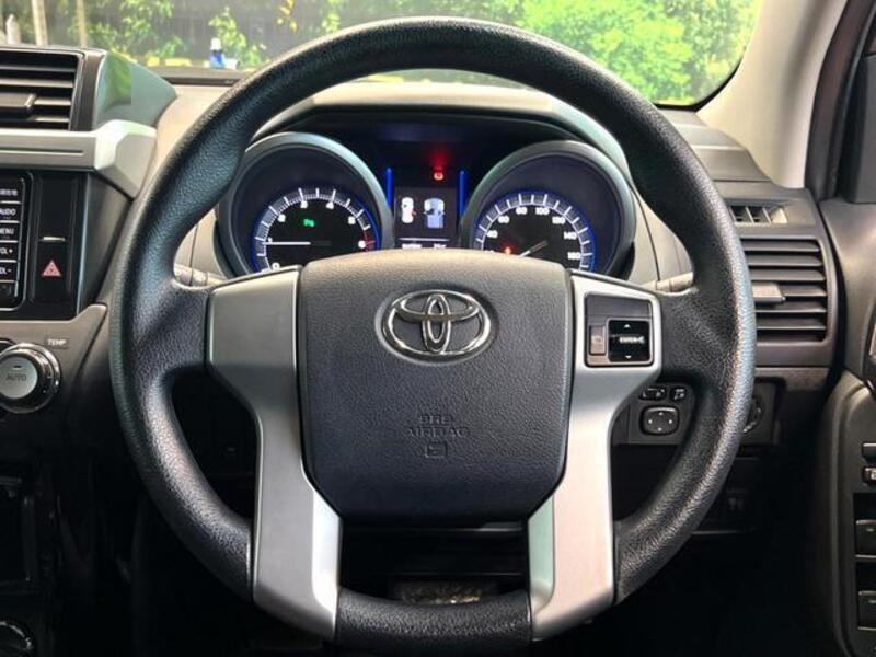 LAND CRUISER PRADO