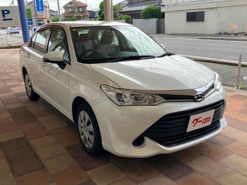 COROLLA AXIO