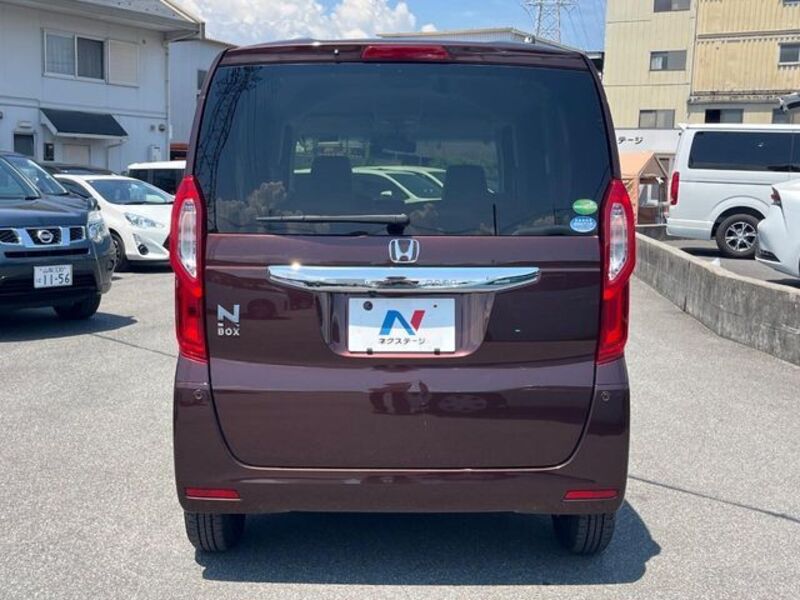 N BOX