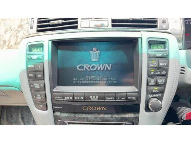 CROWN