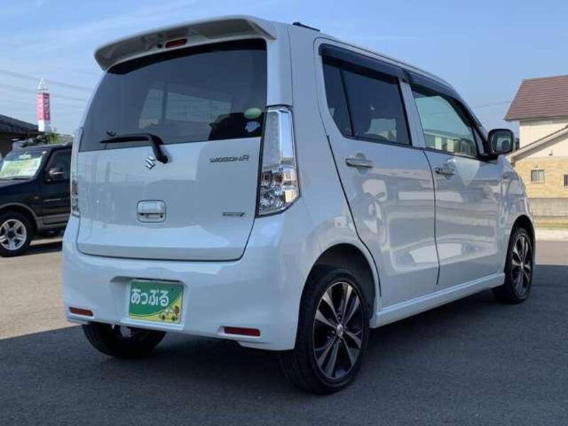 WAGON R