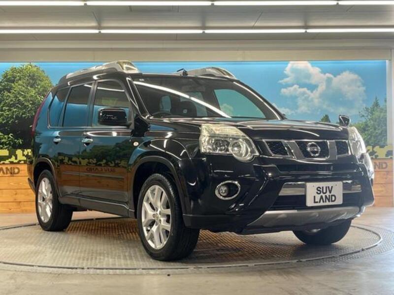X-TRAIL