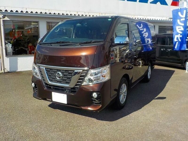 NV350 CARAVAN-0