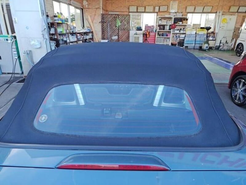 ROADSTER
