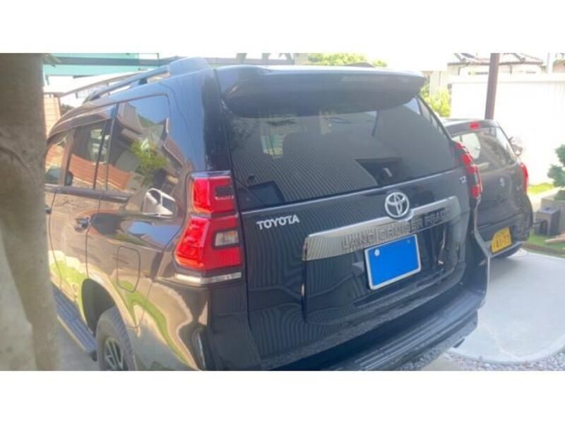 LAND CRUISER PRADO