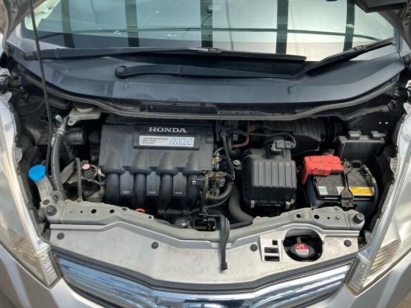 FIT HYBRID