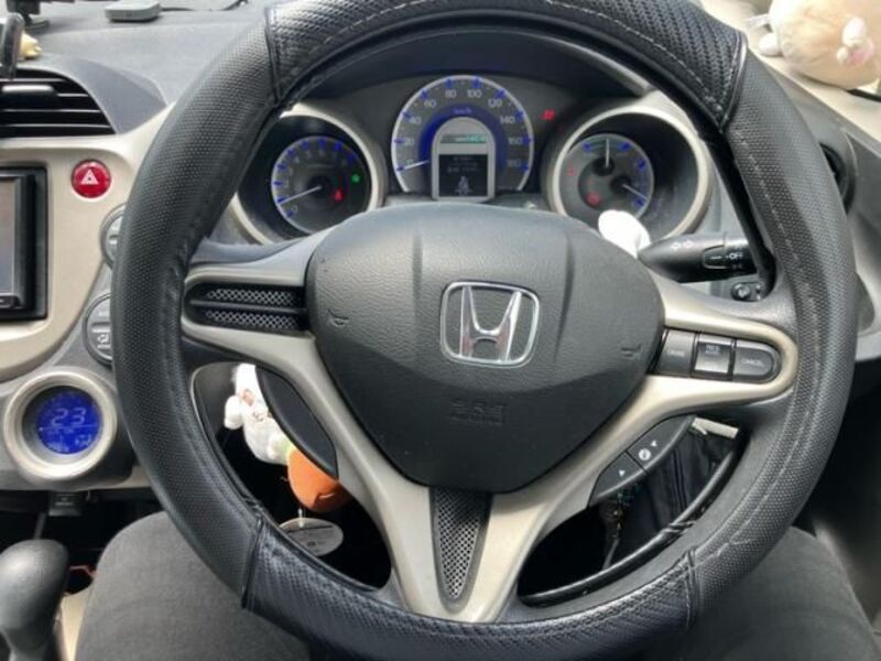 FIT HYBRID