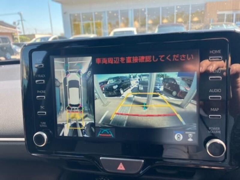 YARIS CROSS