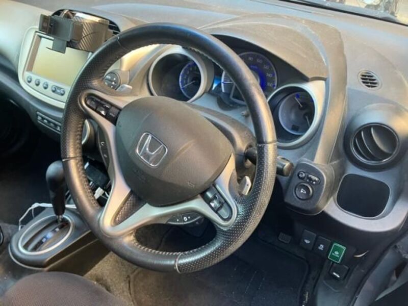 FIT HYBRID