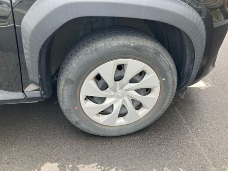 YARIS CROSS