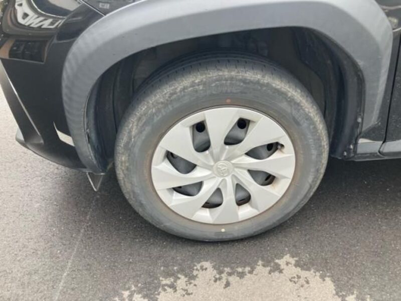 YARIS CROSS