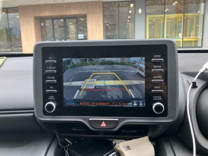 YARIS CROSS
