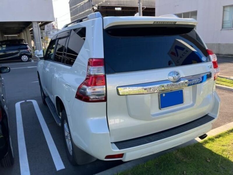 LAND CRUISER PRADO
