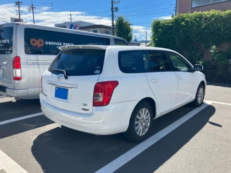 COROLLA FIELDER