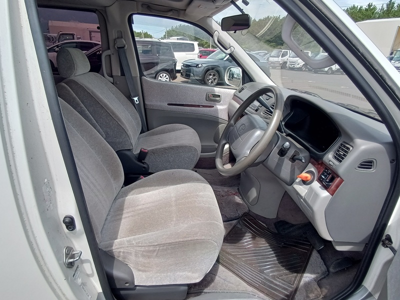 HIACE REGIUS