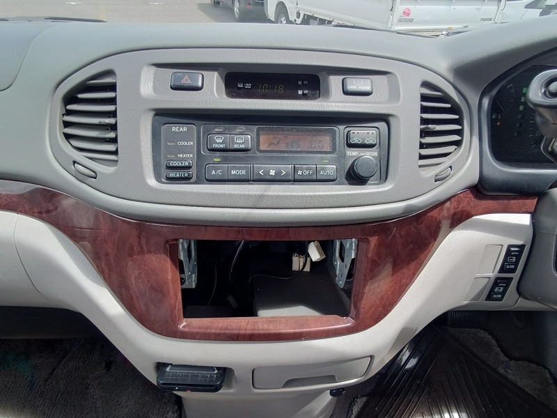 HIACE REGIUS