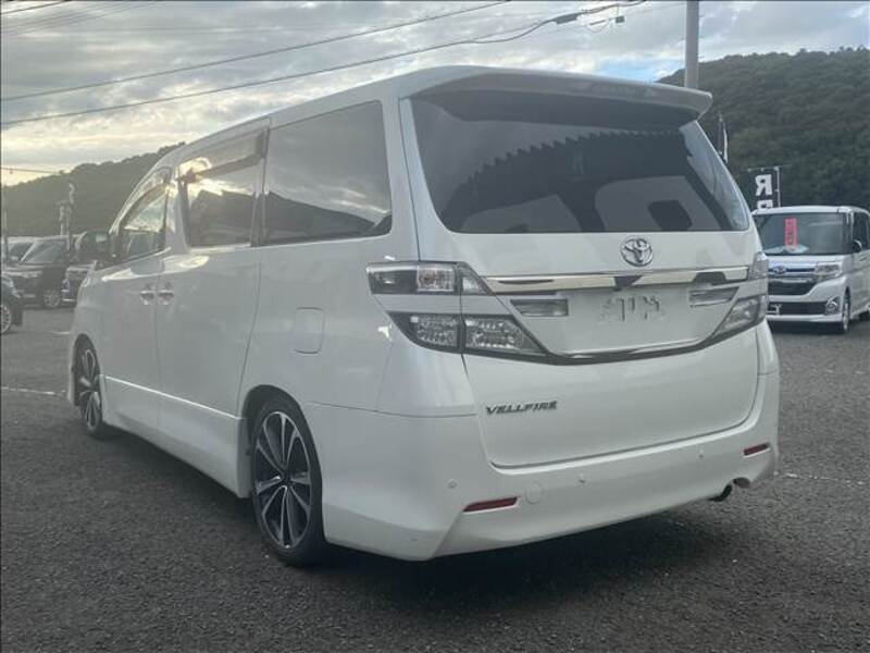 VELLFIRE