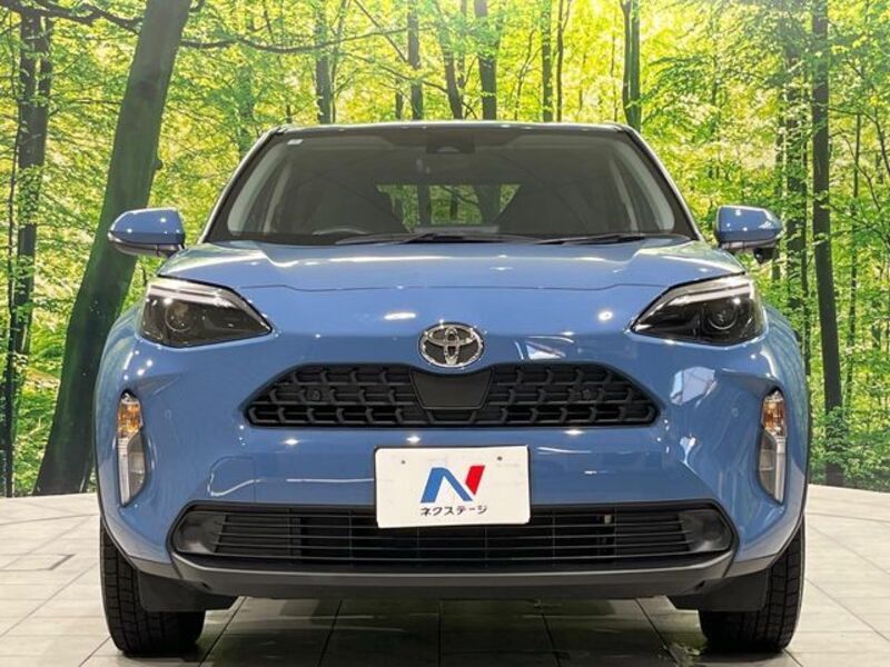 YARIS CROSS