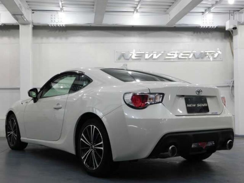 86