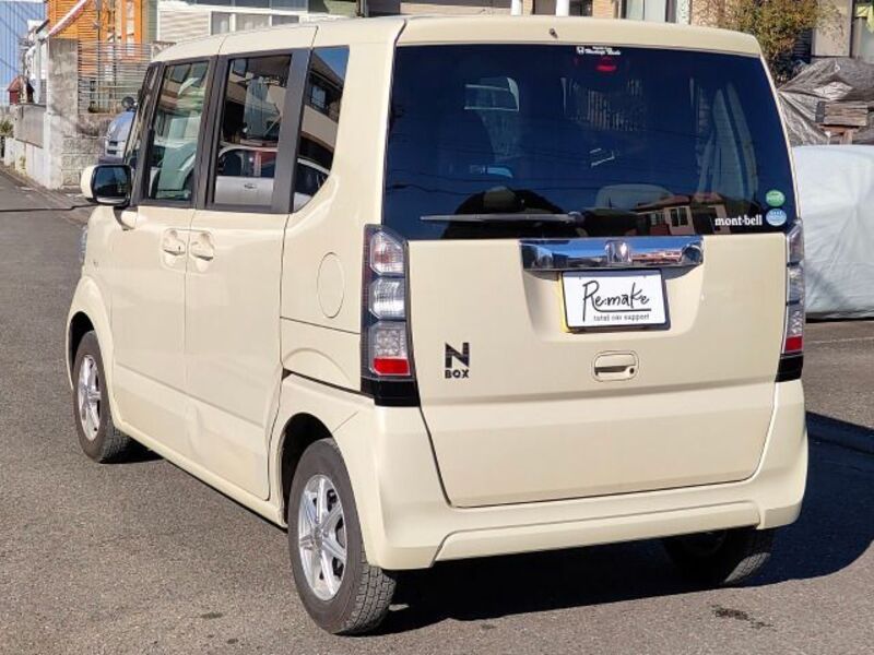 N BOX