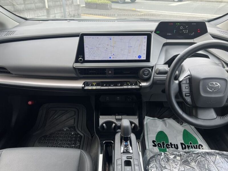 PRIUS PHV