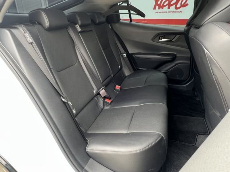 PRIUS PHV