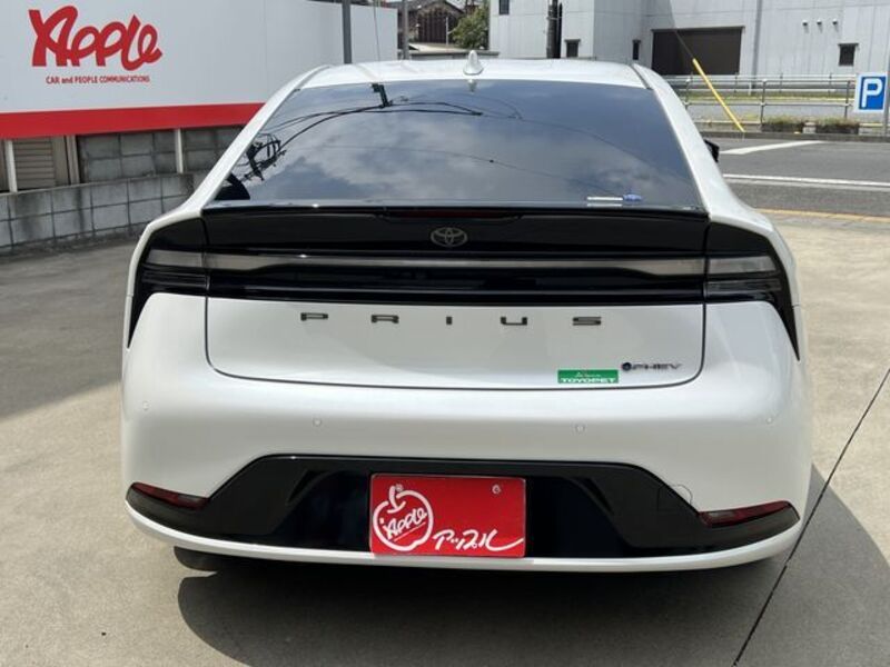 PRIUS PHV