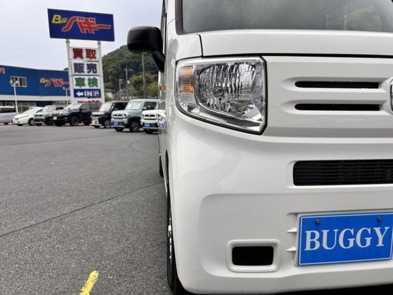 N-VAN