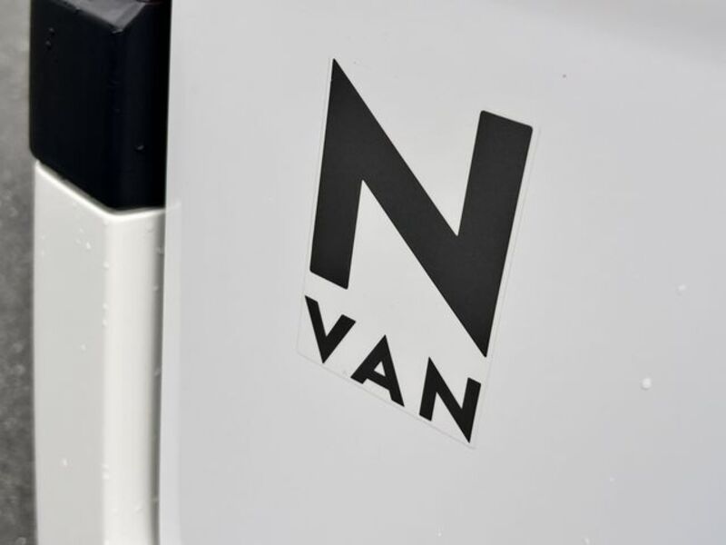 N-VAN