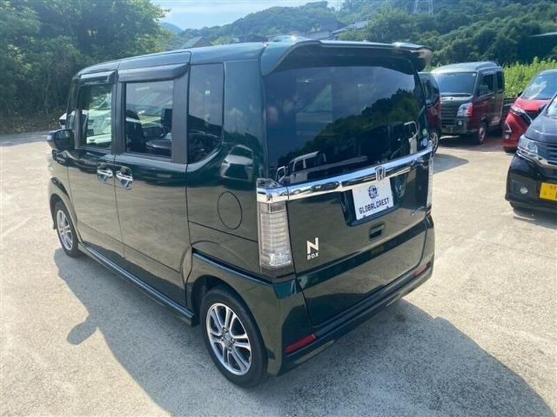 N BOX CUSTOM