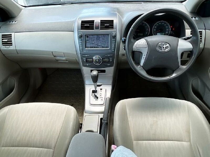 COROLLA AXIO