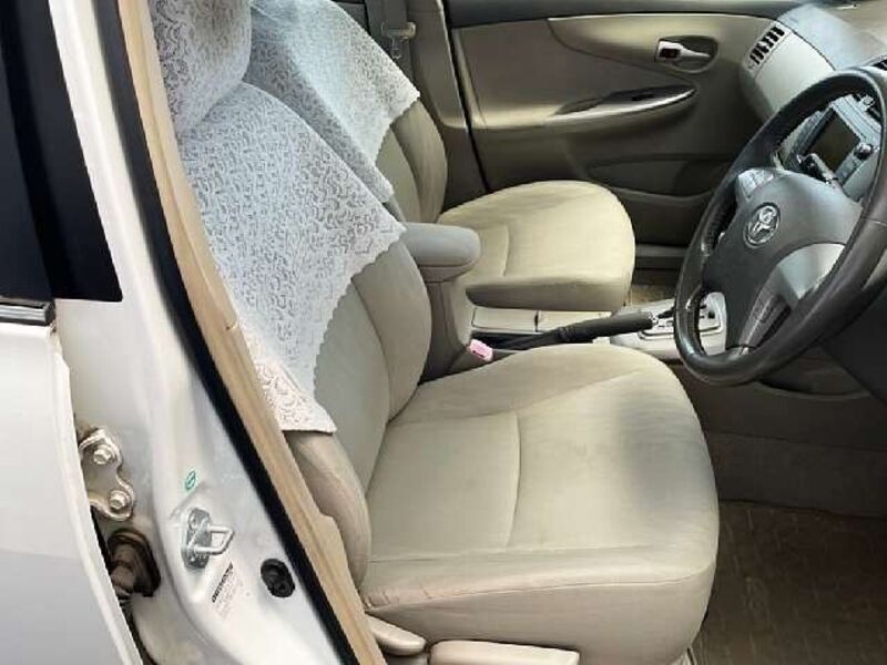 COROLLA AXIO